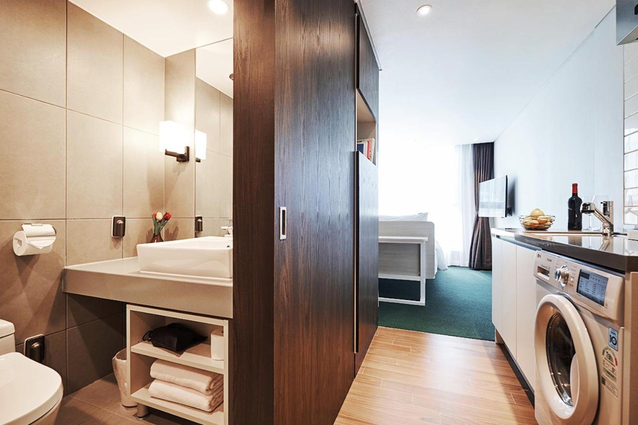 Jeju Pureun Hotel Seogwipo-stad Buitenkant foto