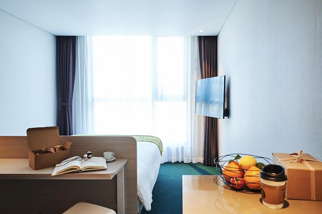 Jeju Pureun Hotel Seogwipo-stad Buitenkant foto