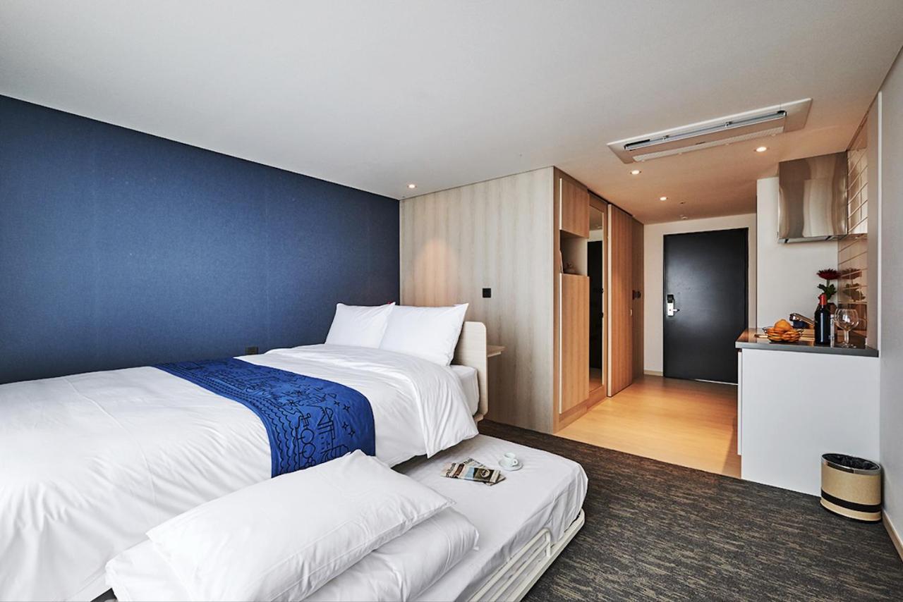 Jeju Pureun Hotel Seogwipo-stad Buitenkant foto