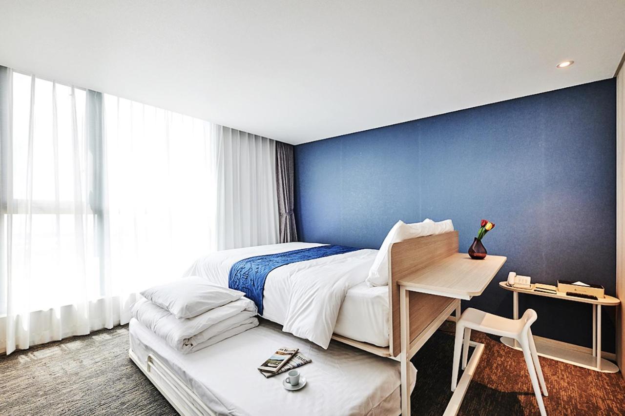 Jeju Pureun Hotel Seogwipo-stad Buitenkant foto